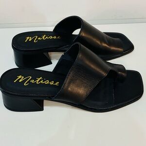 Matisse Black Leather Slide Sandals